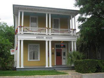Arbor House Suites Bed And Breakfast Σαν Αντόνιο Εξωτερικό φωτογραφία